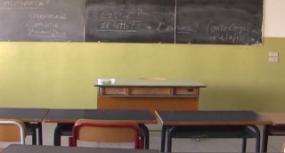 A Torino un’adolescente sfregia coetanea con un accendino